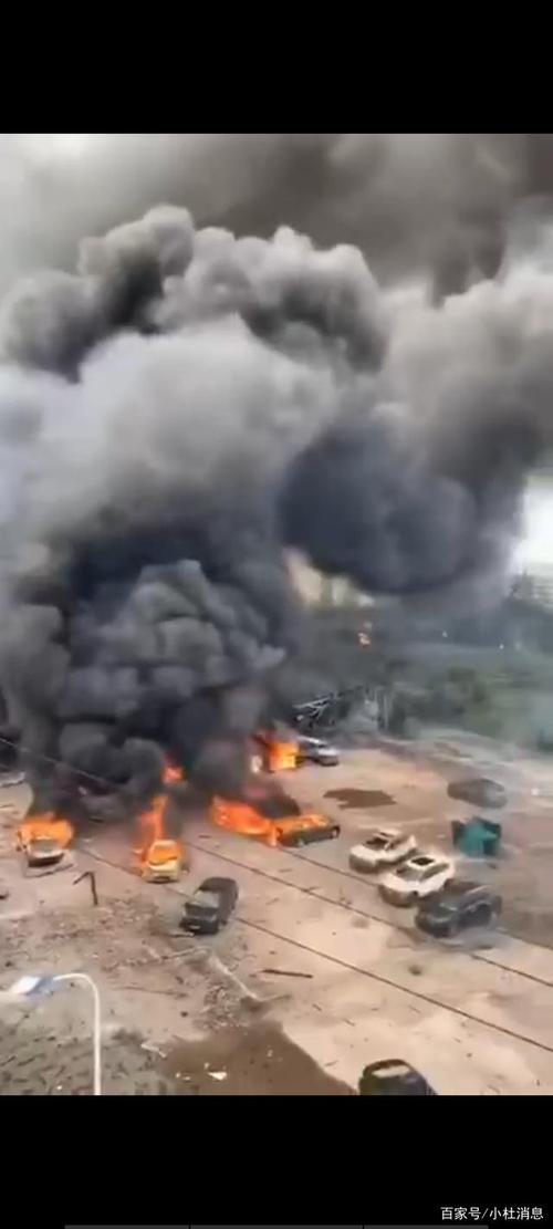 科技园油罐车爆炸原因有哪些，科技园油罐车爆炸原因有哪些呢！
